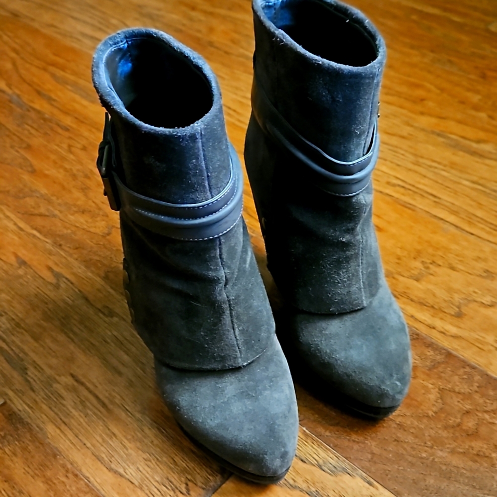 Saks Fifth Avenue Brown Seth Suede Wedge Ankle Boots Sz 37.5
